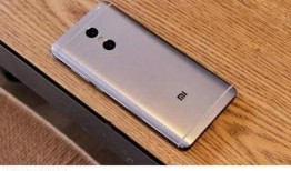 红米lcd新机爆料视频,性能与颜值并存，颠覆传统视觉体验